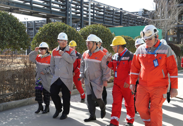 落实安全规章制度,强化安全防范措施——银川市副市长谢冬伟一行到哈纳斯LNG工厂检查指导安全工作